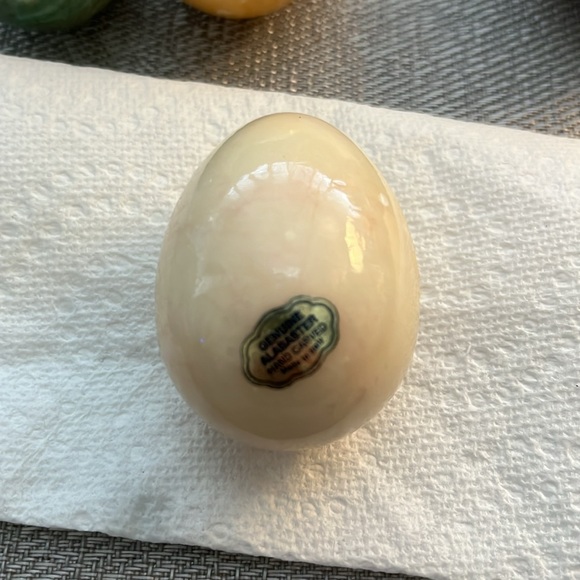 Genuine Alabaster Hand Carved Made in Italy Eggs - 4 - Picture 7 of 11